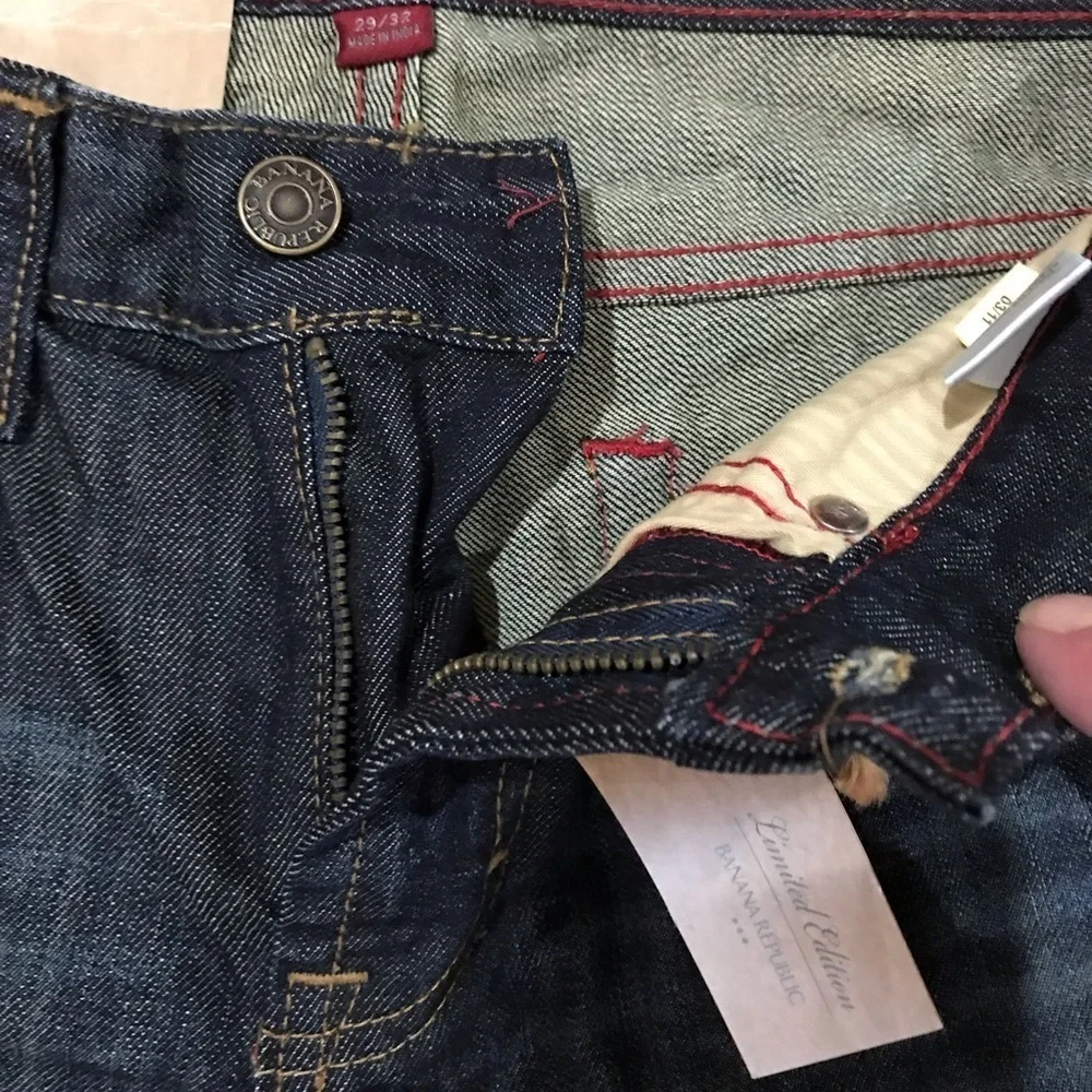 Banana Republic straight closure 👖button
